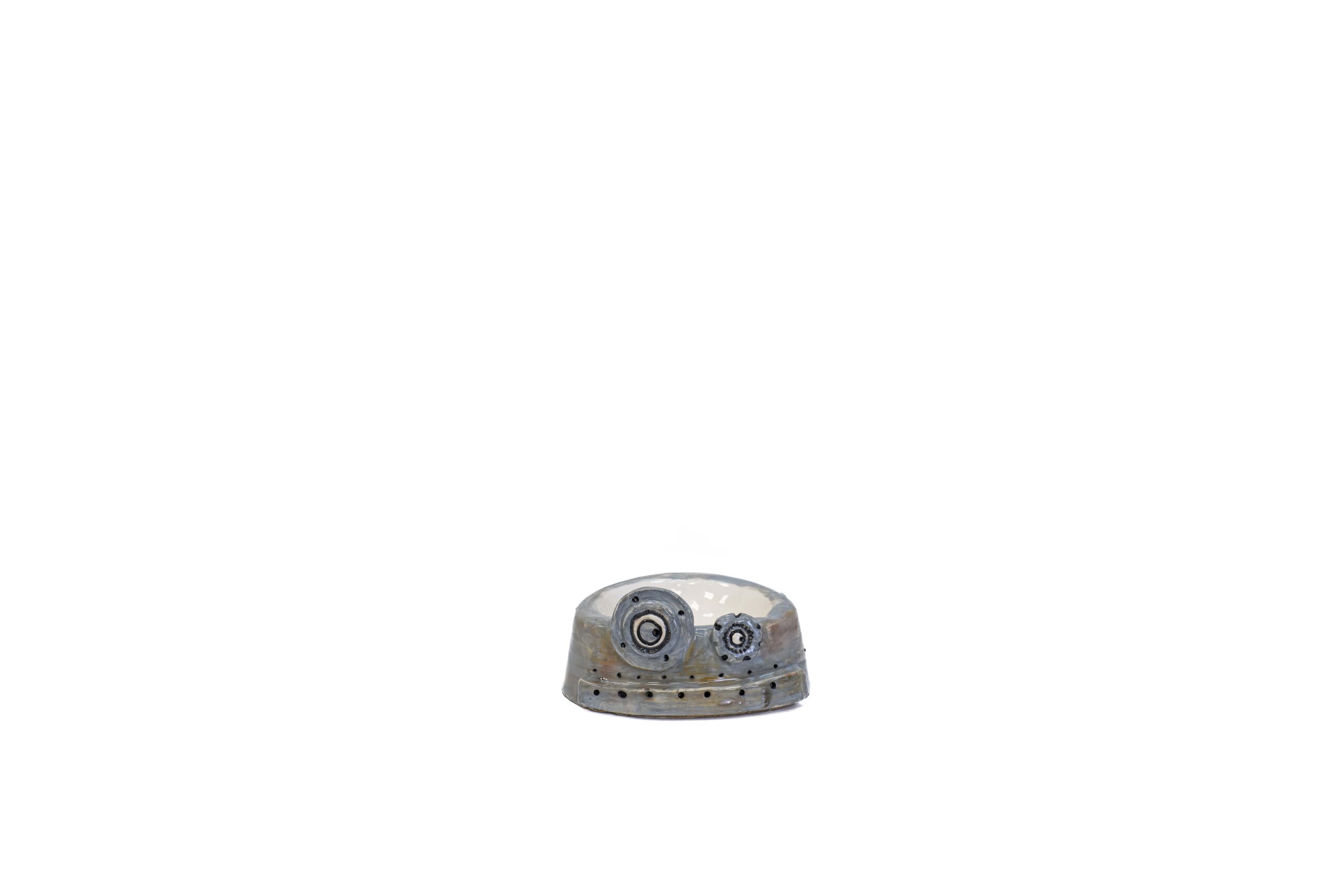 Handmade-Ceramic-Pet-Dish-Gray-Abstract-robot-scaled-1.jpg Handmade Ceramic Pet Dish Gray Abstract robot - Image 1
